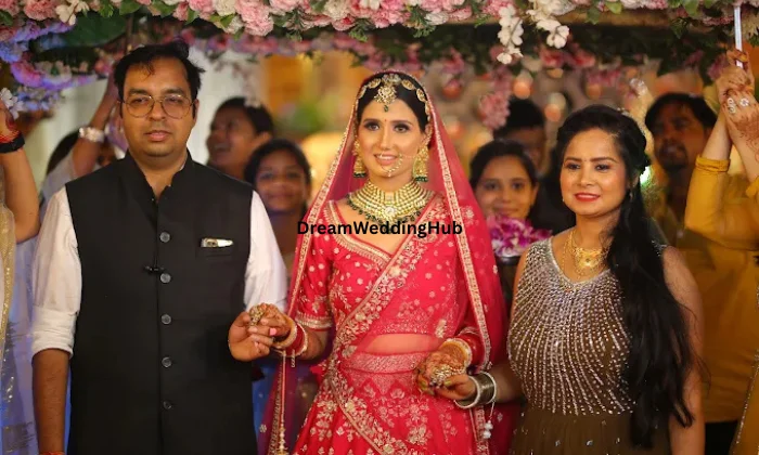 Modern Novelty Center